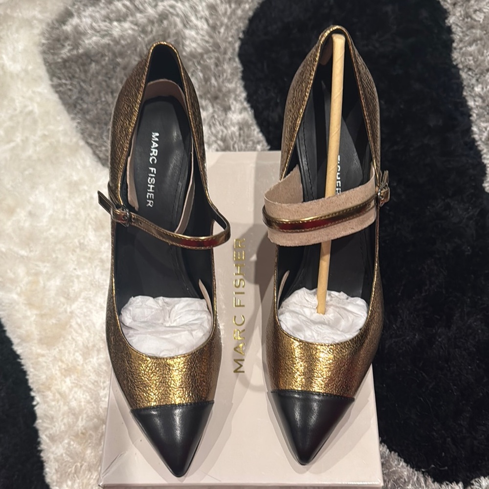 Marc Fisher Metallic Gold and Black Heels